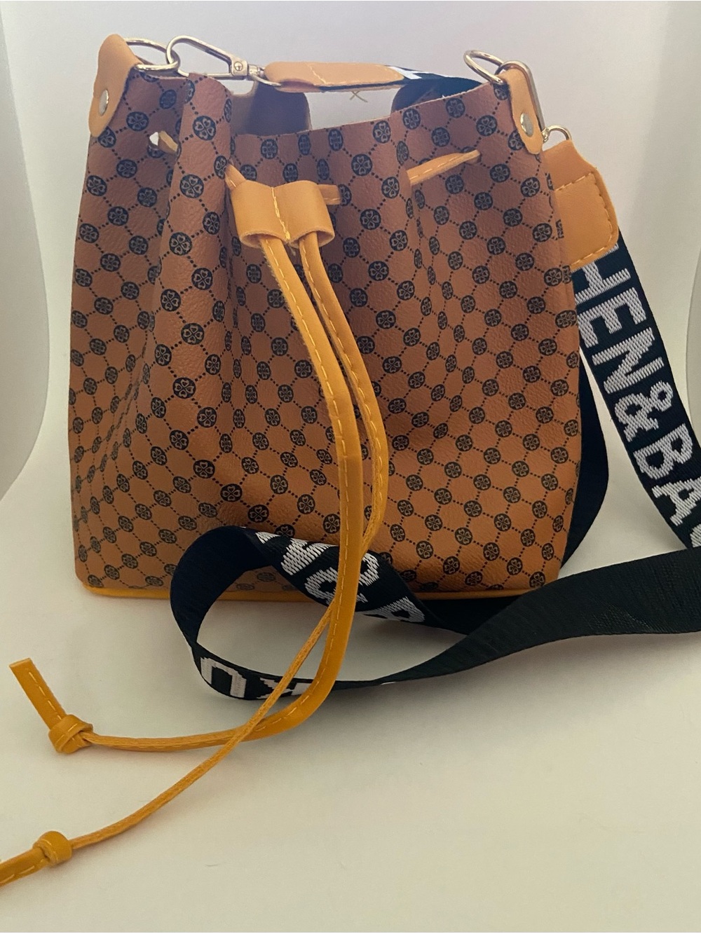 Tory Burch-inspired Small Drawstring Bucket Bag with Contrast Strap